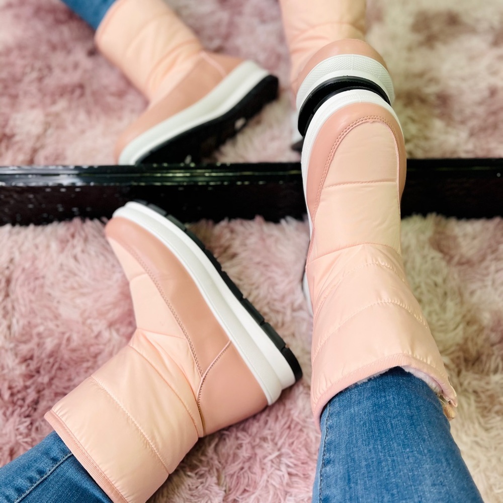 ❄️Ski Pink Snowboots❄️